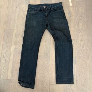 Men’s 513 Levi’s dark indigo